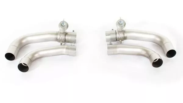 Remus Racing Cat-Back-Anlage mit integrierten pneumatischen Klappensystem für Giulia QV 2.9BiTurbo