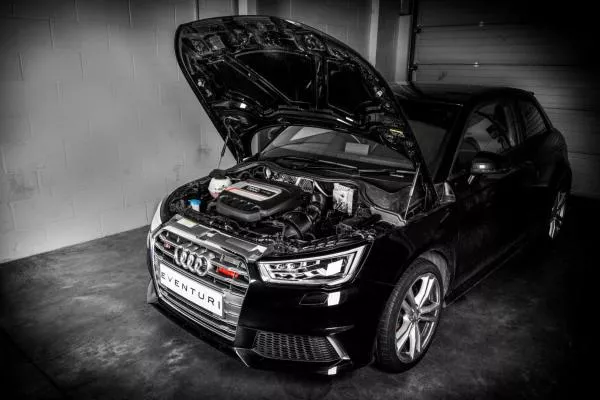 Eventuri Carbon Ansaugsystem für Audi S1 2.0 TFSI Eventuri Carbon Ansaugsystem für Audi S1 2.0 TFSI