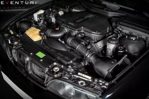 Eventuri Carbon Ansaugsystem für BMW E39 M5 Eventuri Carbon Ansaugsystem für BMW E39 M5
